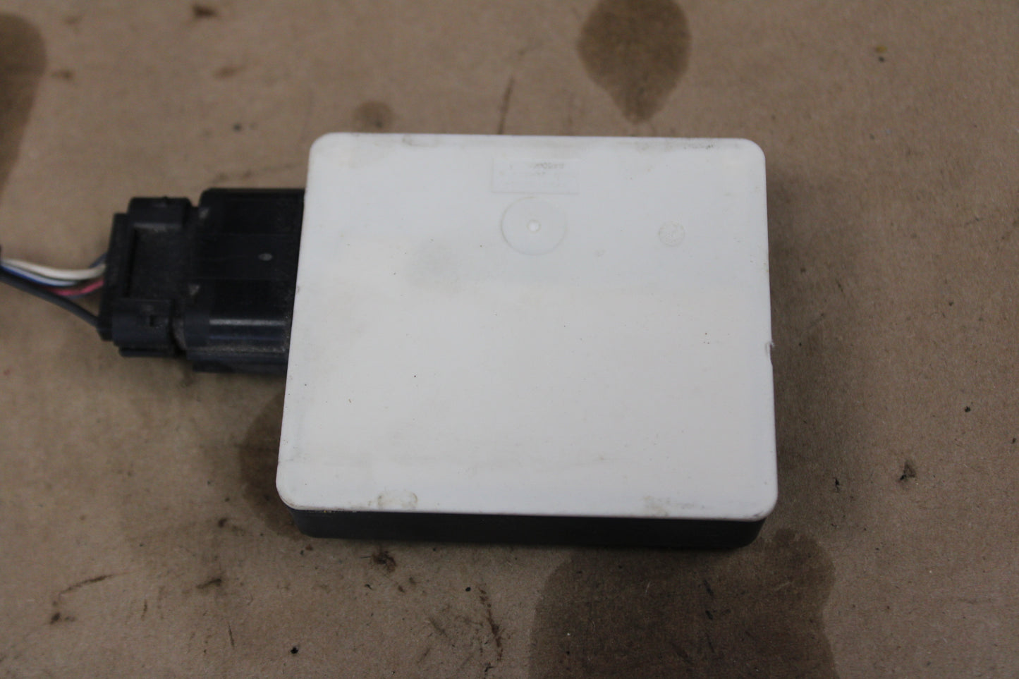 21-23 CHALLENGER CHARGER REAR BLIND SPOT SENSOR MODULE 04672862AB