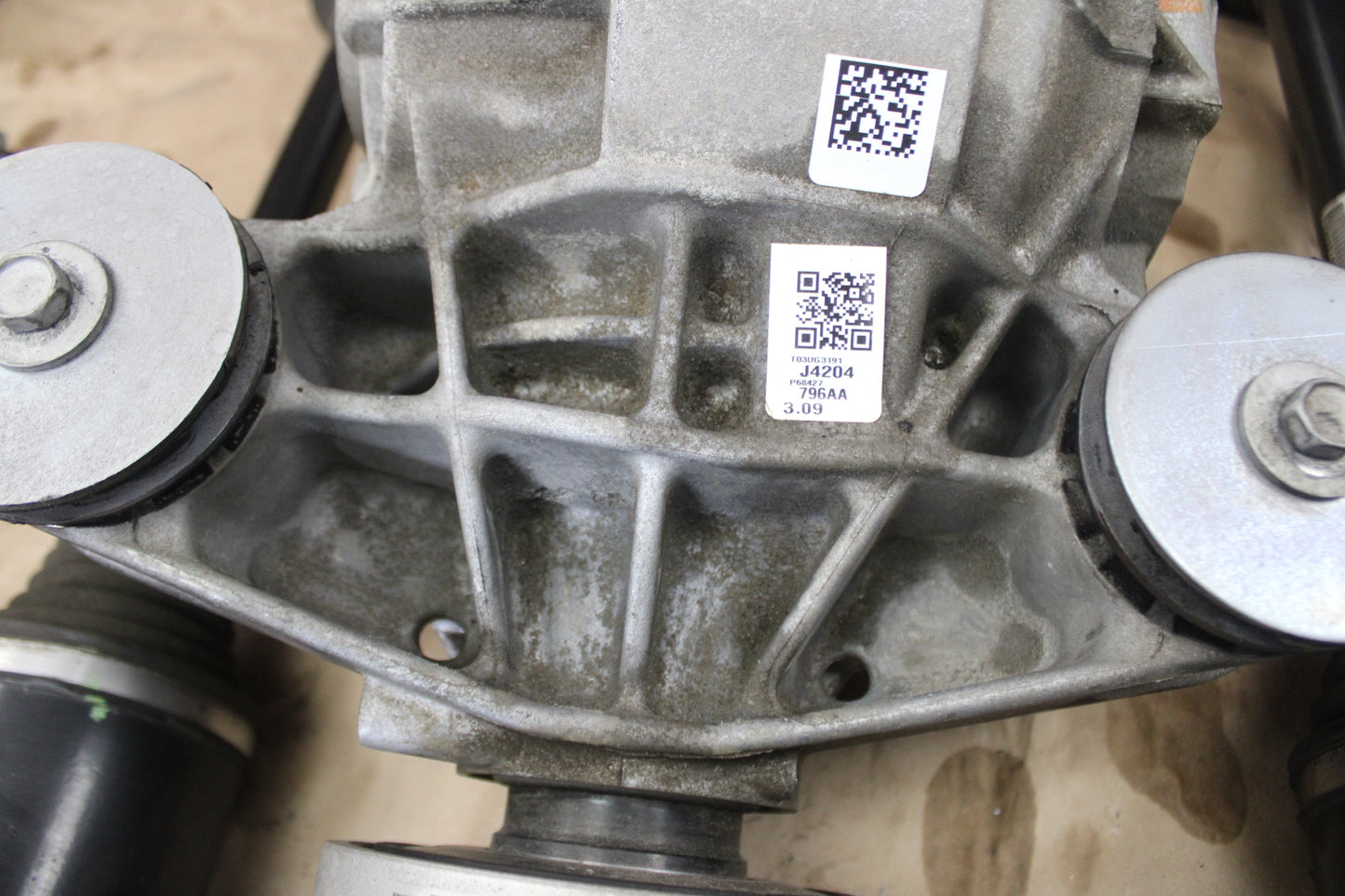 15-23 Charger Challenger Hellcat LSD Differential Carrier 3.09 Scat Pack Swap