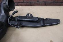 2007-2009 SUBURBAN YUKON AIR CLEANER RESONATOR DUCT OEM 15884353